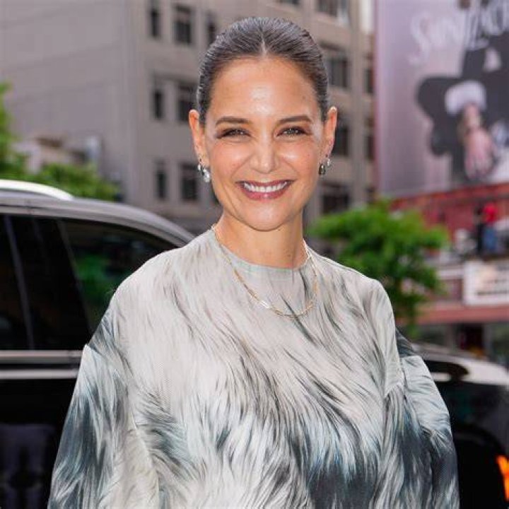 Katie Holmes Have A Substantial Biog Picture Galleries