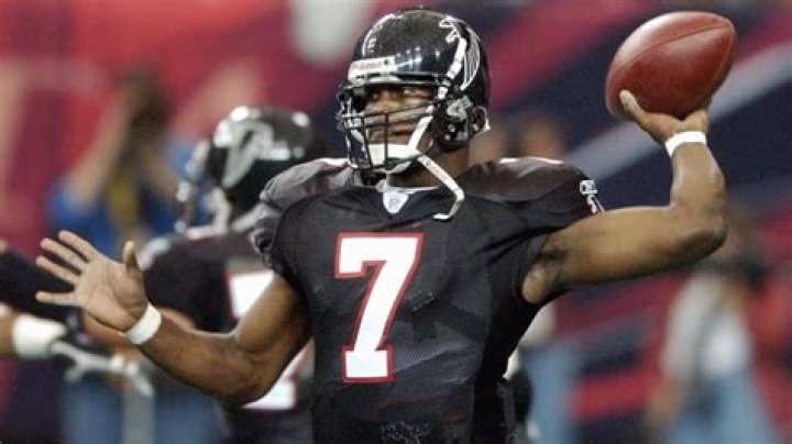 Michael Vick shines is debut with Pittsburgh Steelers
