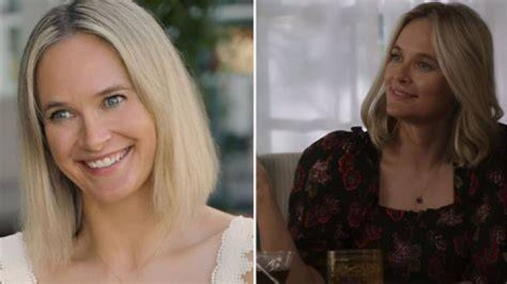 Rachel Blanchard as Susannah "Beck" Fisher The Summer I Turned Pretty
