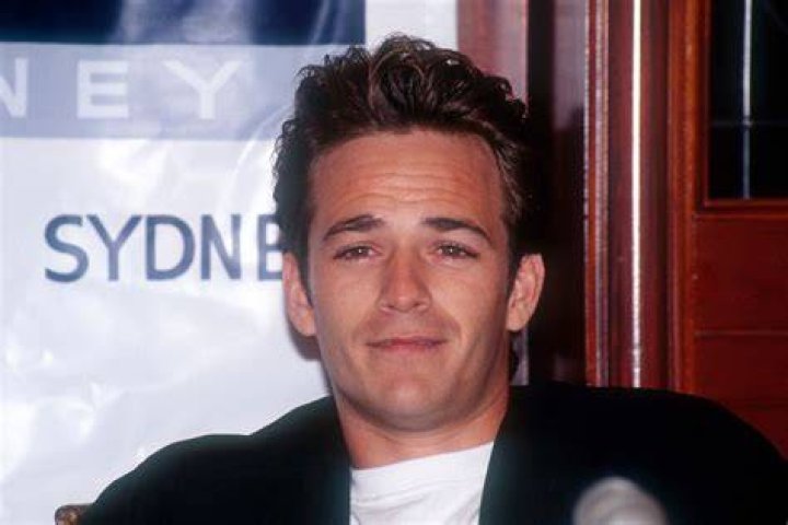 Why did Luke Perry die WHO Magazine