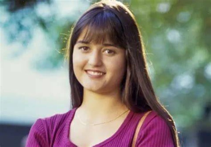 Winnie Cooper Pics and Story